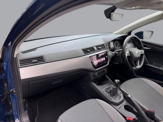 /photos/10310/b8d7c76d-81e2-8fd3-a7a4-d36ff8345fac_i320x240.jpg
