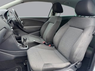 /photos/10310/c8a228f5-3a4a-a865-100c-d187d3c177de_i320x240.jpg